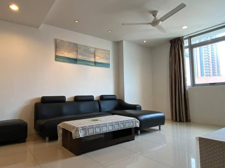 Spacious 3R,2R,Studio 5Min Walk To Time Square,Lalaport, Pool,Gym,Wifi Διαμέρισμα Κουάλα Λουμπούρ Εξωτερικό φωτογραφία